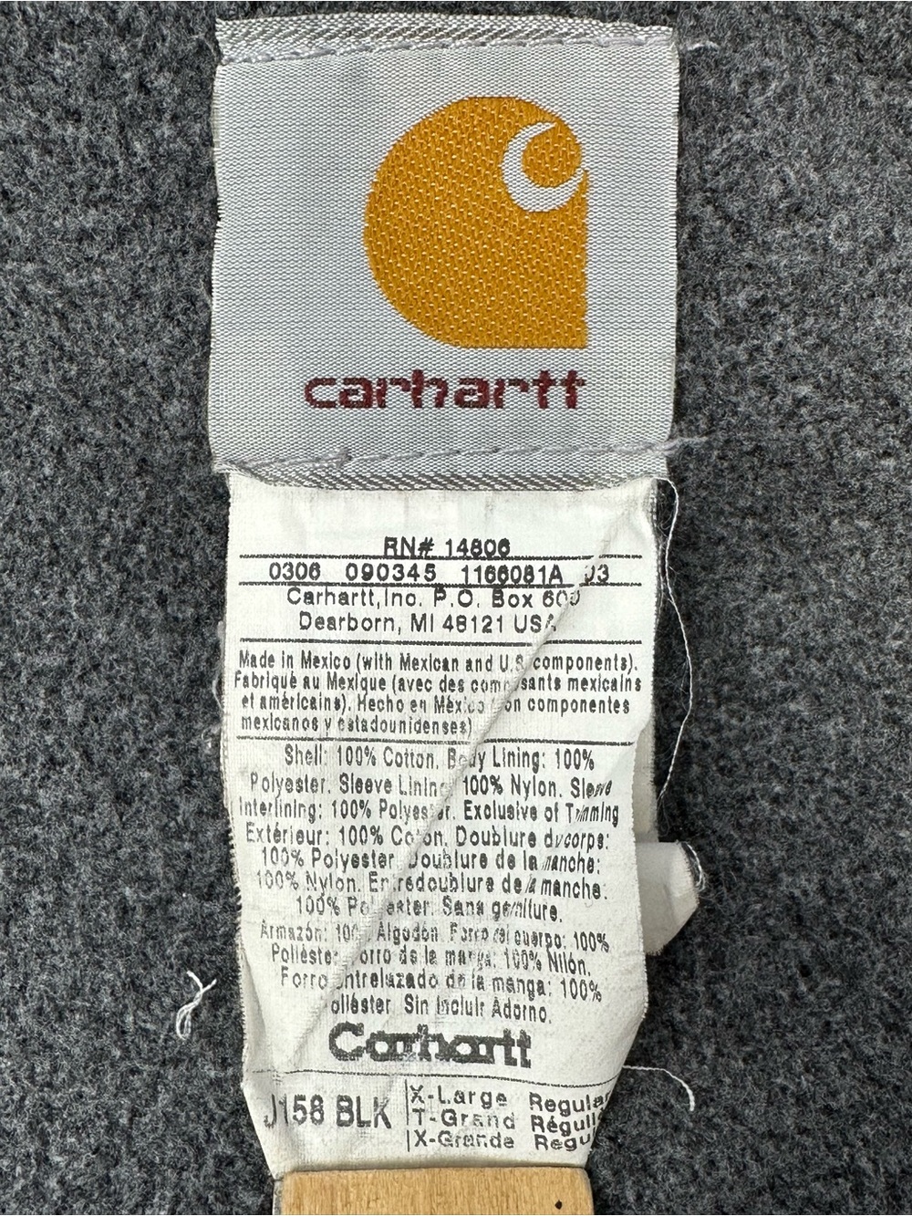 Carhartt J158 Men’s Black Jacket Hooded Duck Canvas Sherpa Lining Size XL A10 - Picture 3 of 4